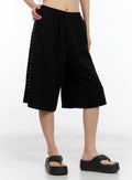 Eyelet Athletic Bermuda Shorts CL529
