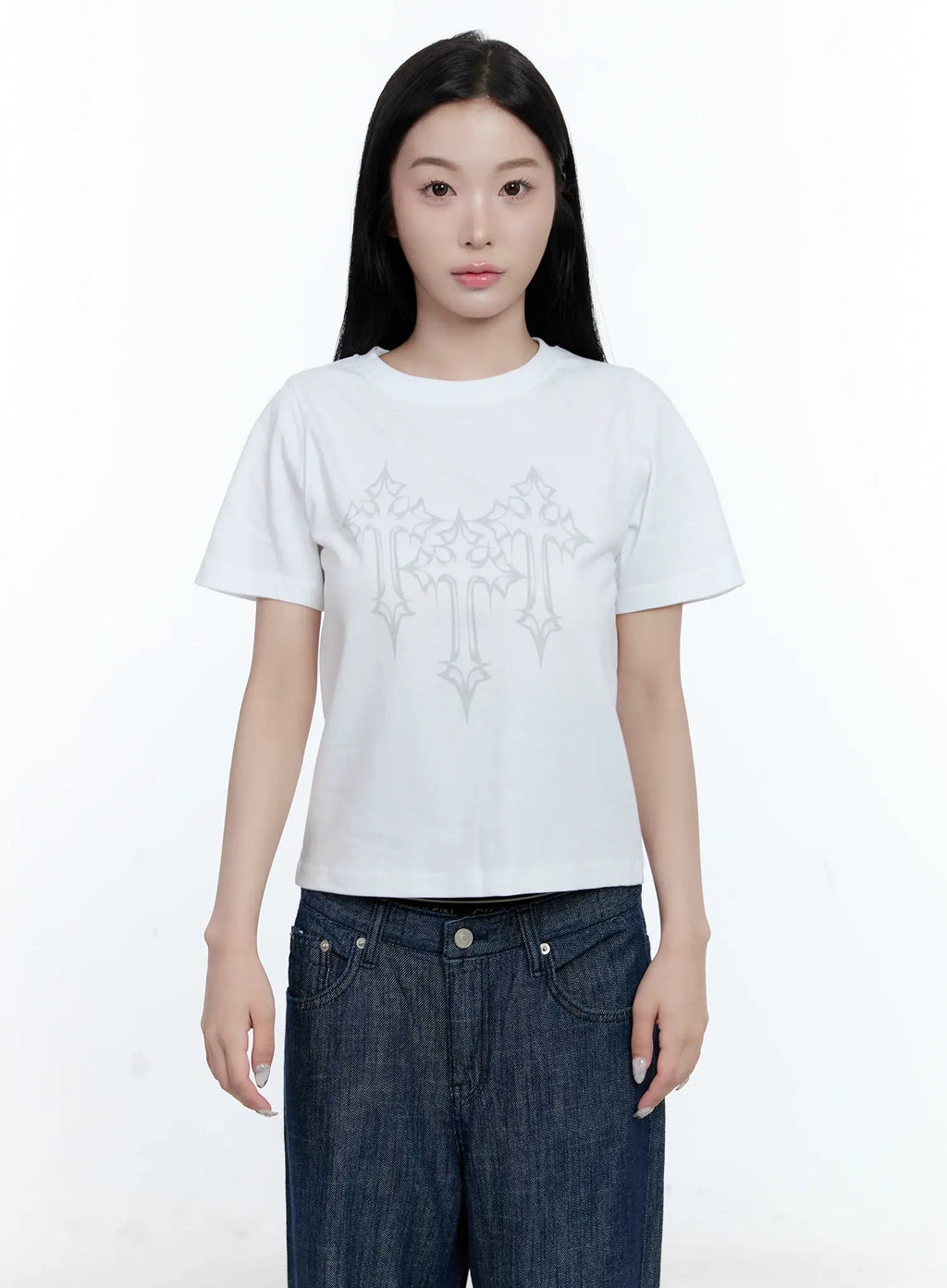 Graphic Print Semi-Crop Tee CL530