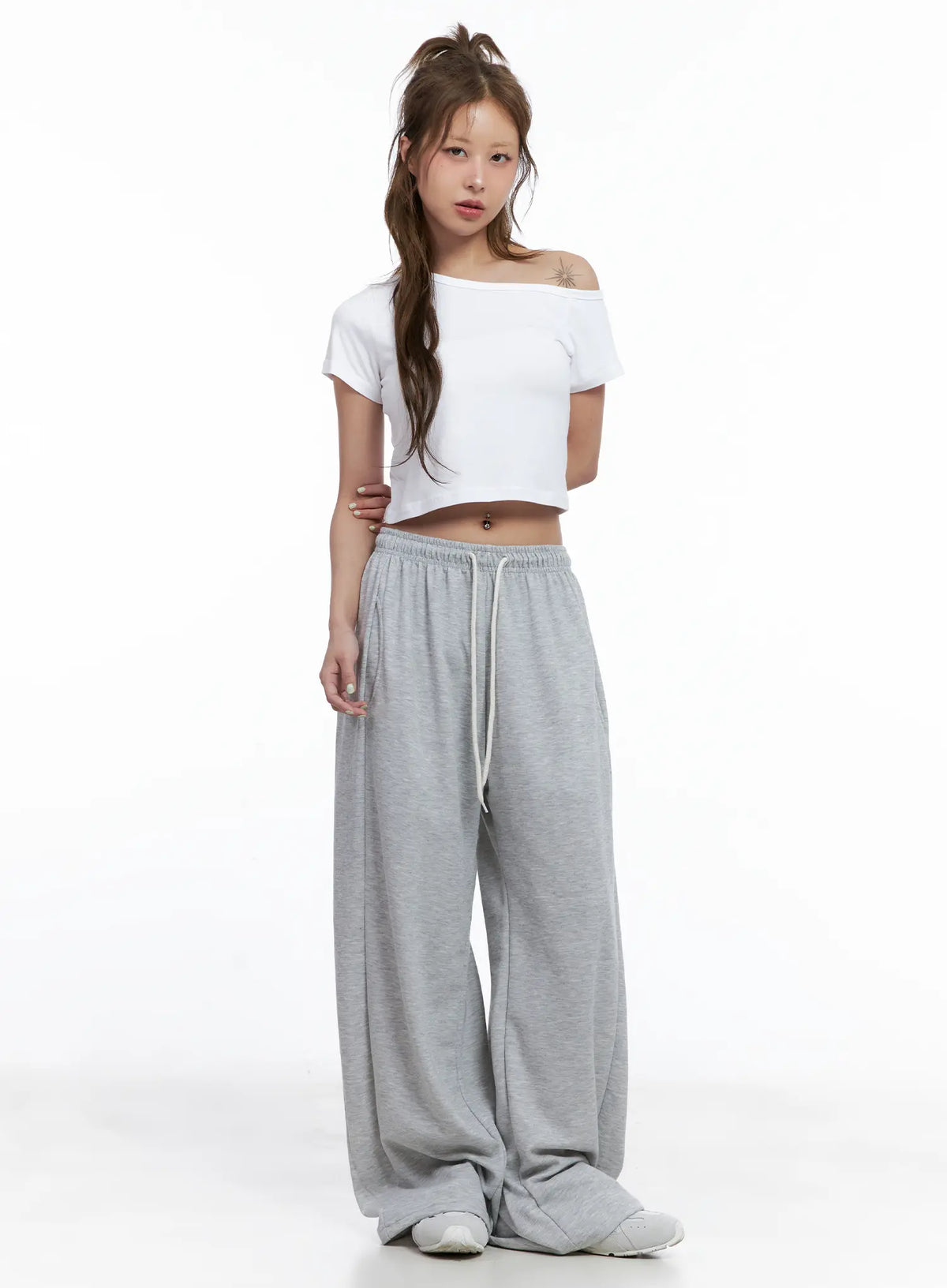 Asymmetric Off-Shoulder Crop Top CL514