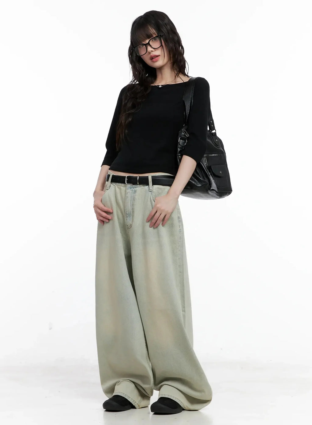 Minimalist Black Boat Neck Top IL531