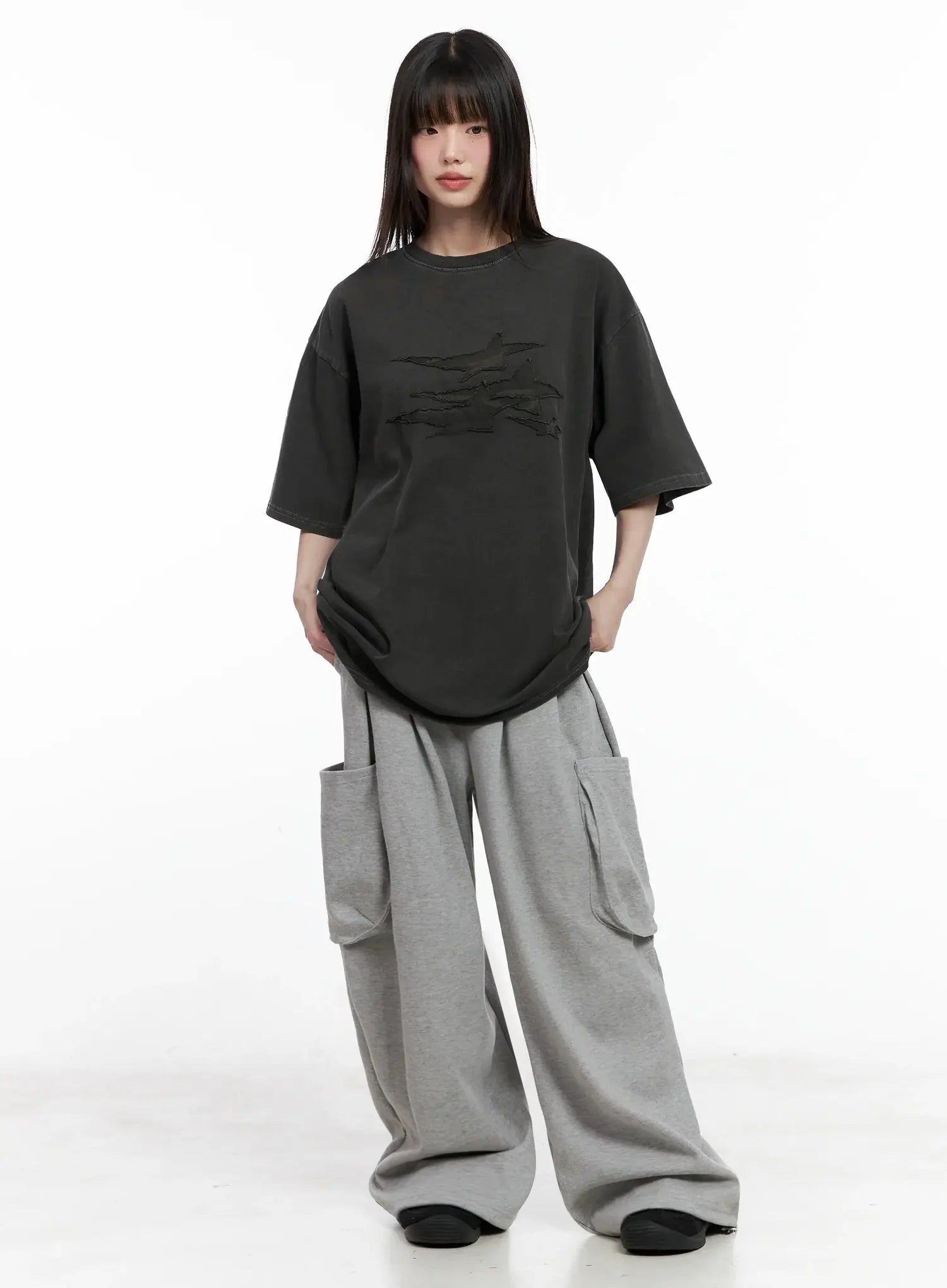 Charcoal Graphic T-Shirt IL531