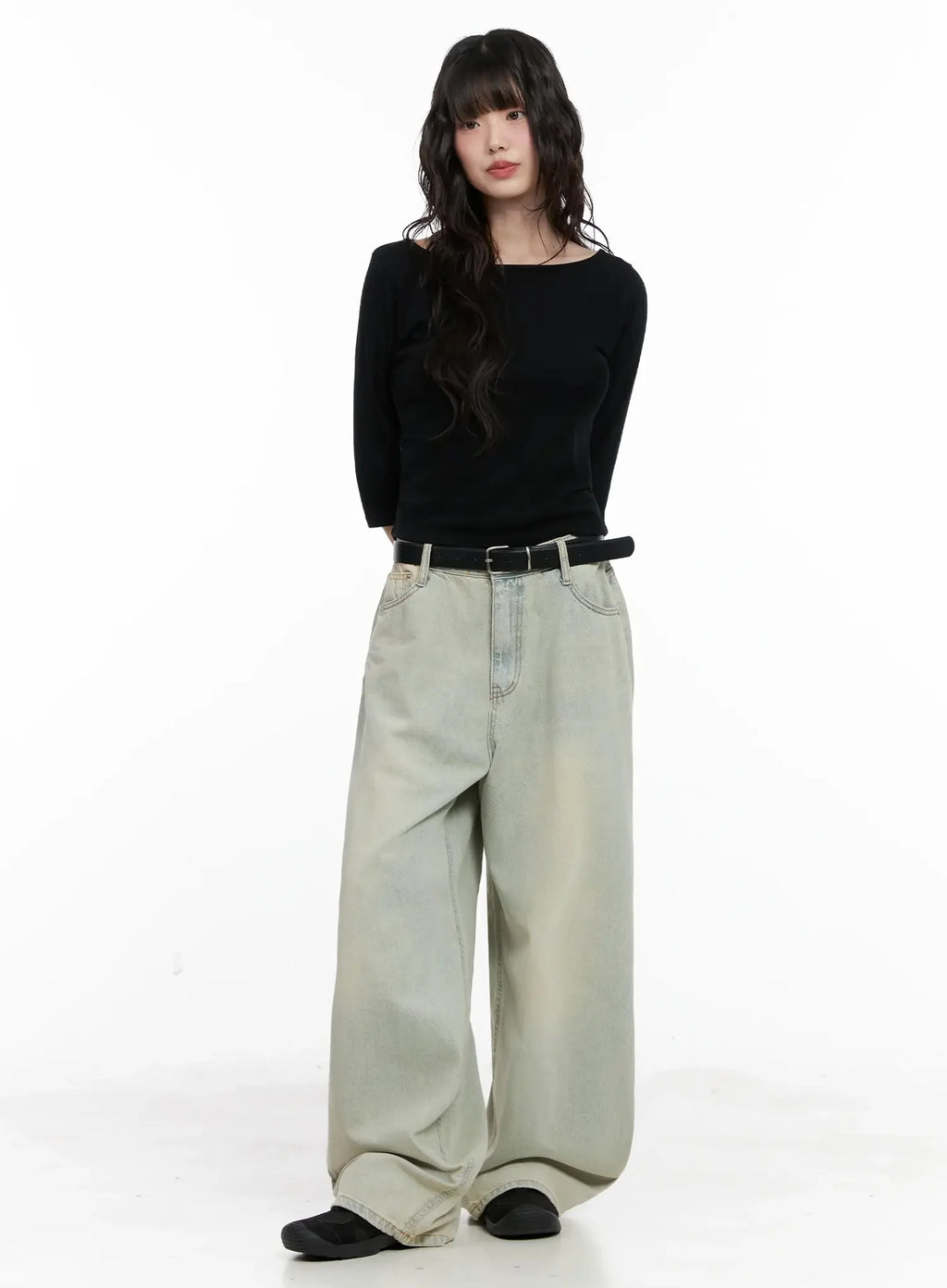 Minimalist Black Boat Neck Top IL531