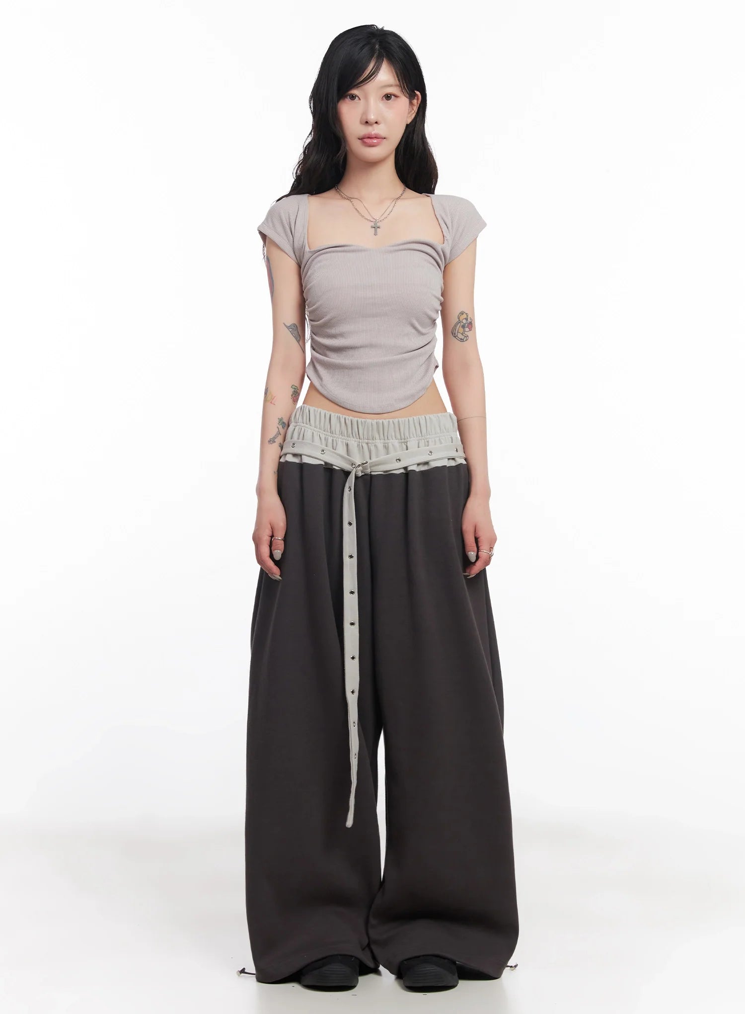 Eyelet Belted Trousers IC503