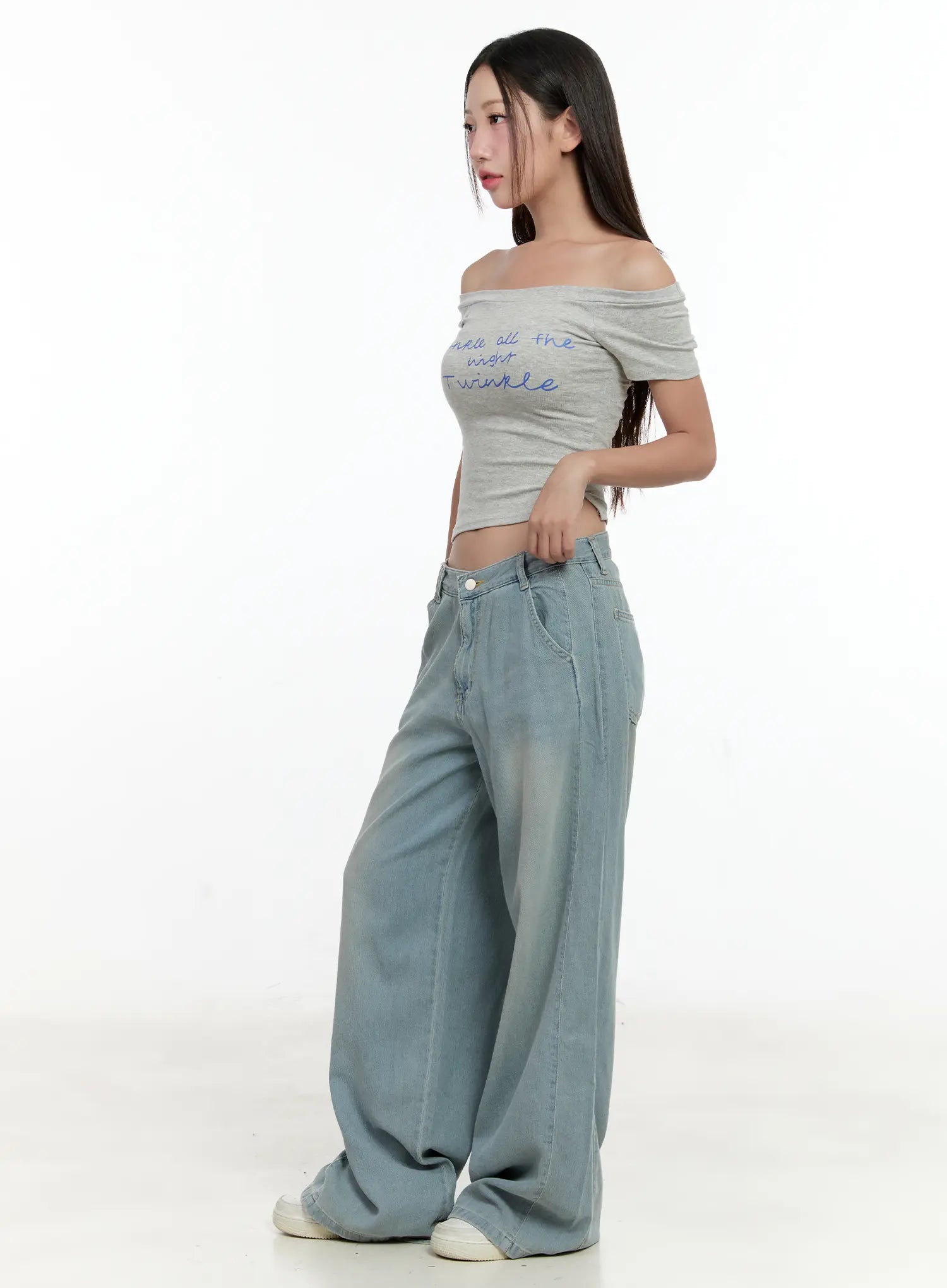 Huening Wide-Leg Jeans CL531