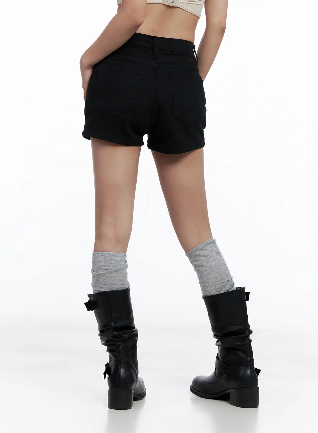 Cotton High-Waist Hip Pad Shorts CL510