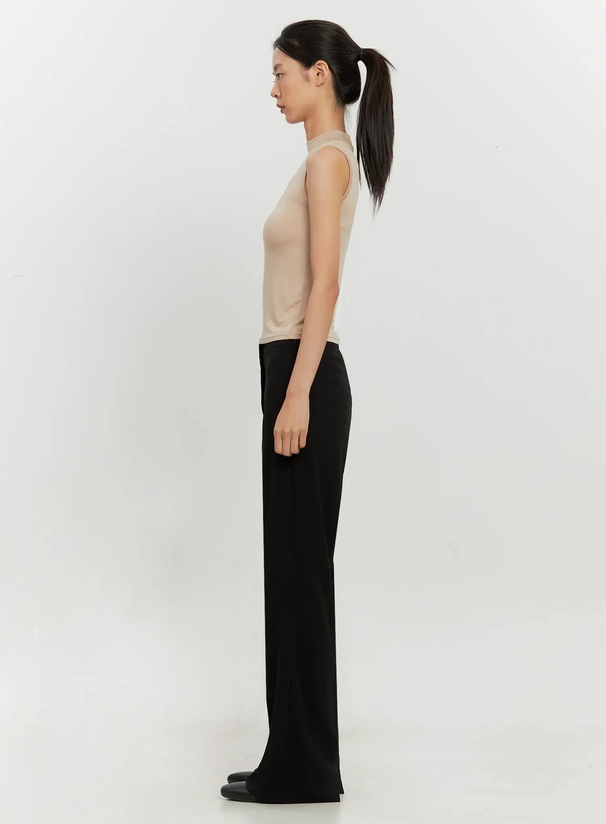 Mock Neck Sleeveless Top IL528