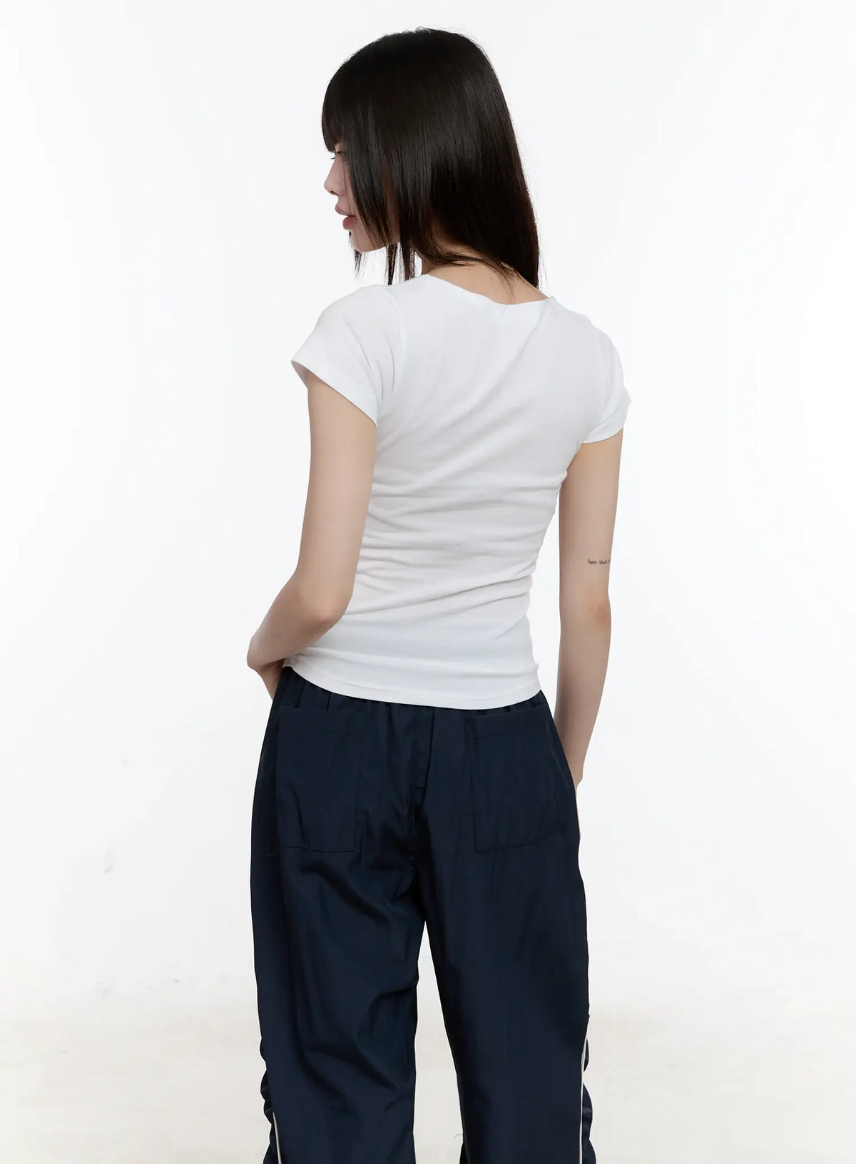 Cotton U-Neck Essential Top CL504