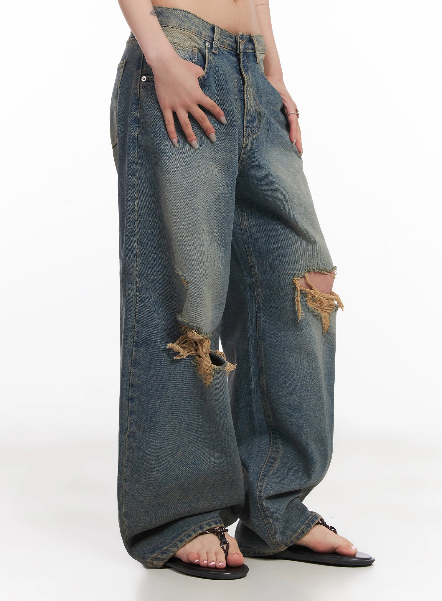 Jeemin Vintage Distressed Wide-Leg Denim Jeans IC503