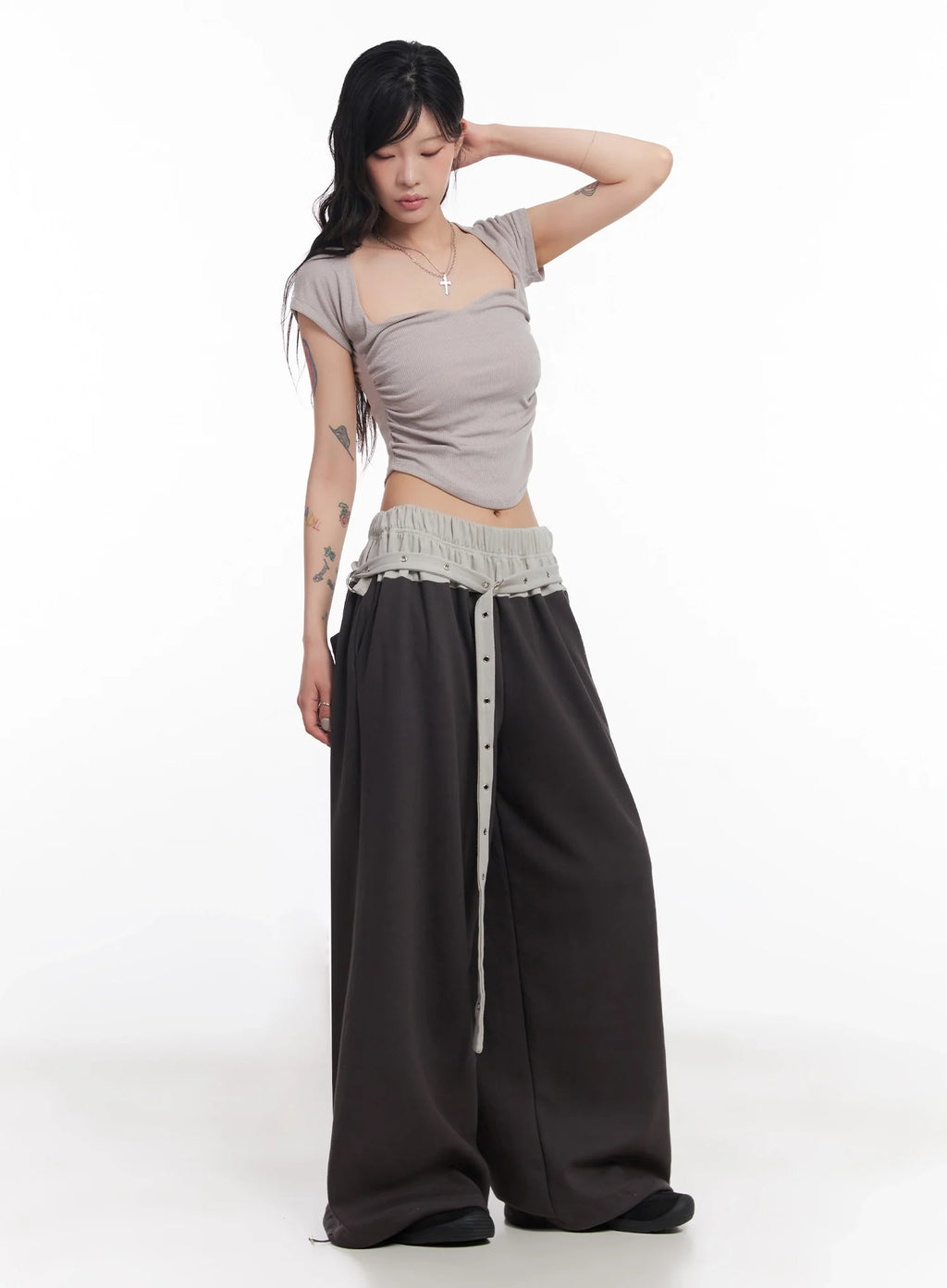 Eyelet Belted Trousers IC503