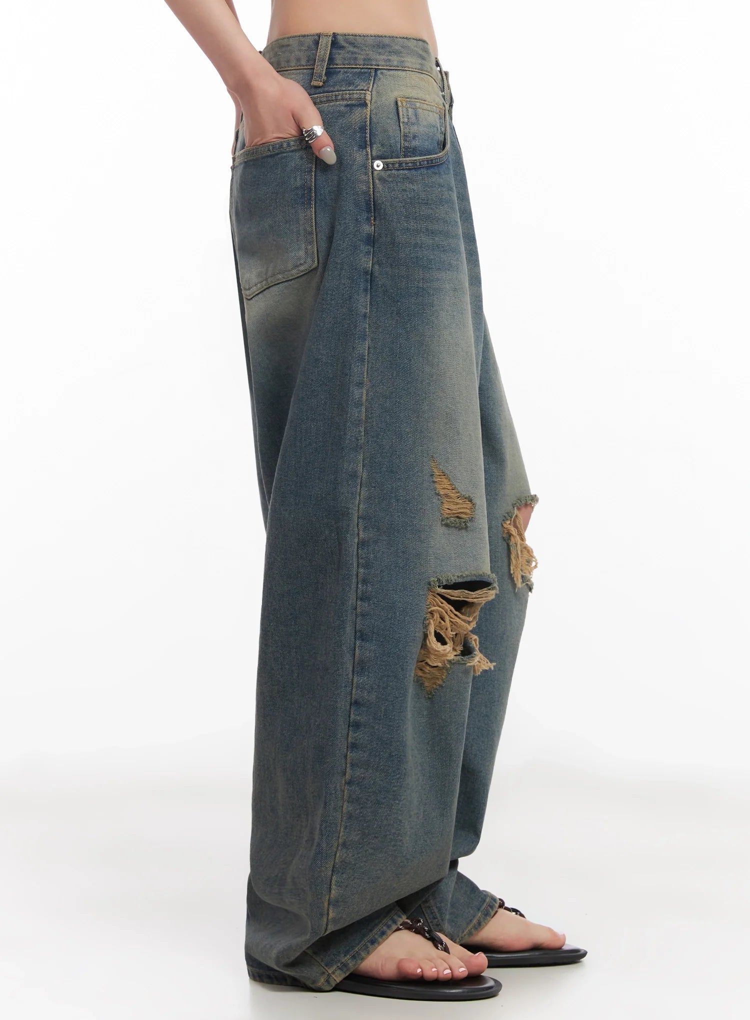 Jeemin Vintage Distressed Wide-Leg Denim Jeans IC503