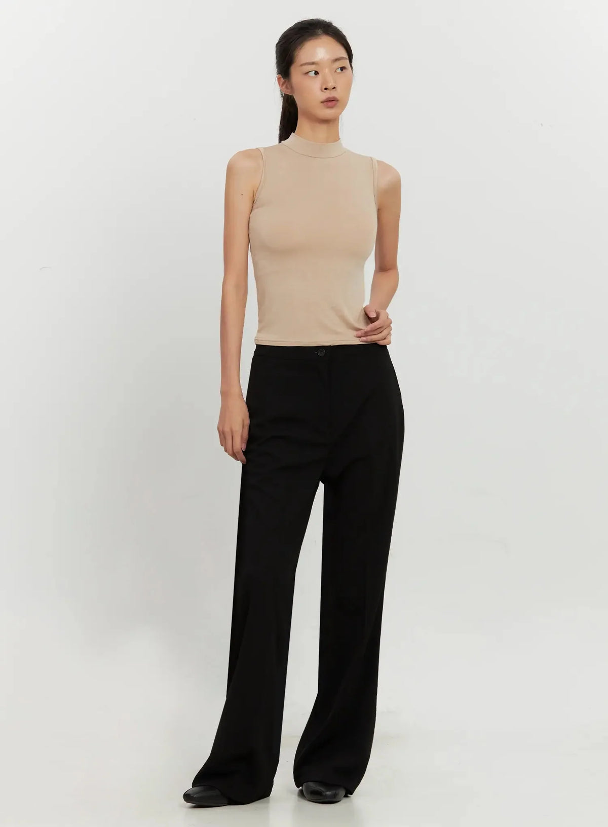 Mock Neck Sleeveless Top IL528