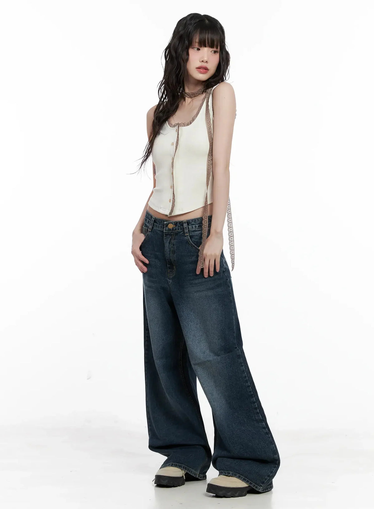 Mashiro Vintage-Wash Wide Jeans IL531