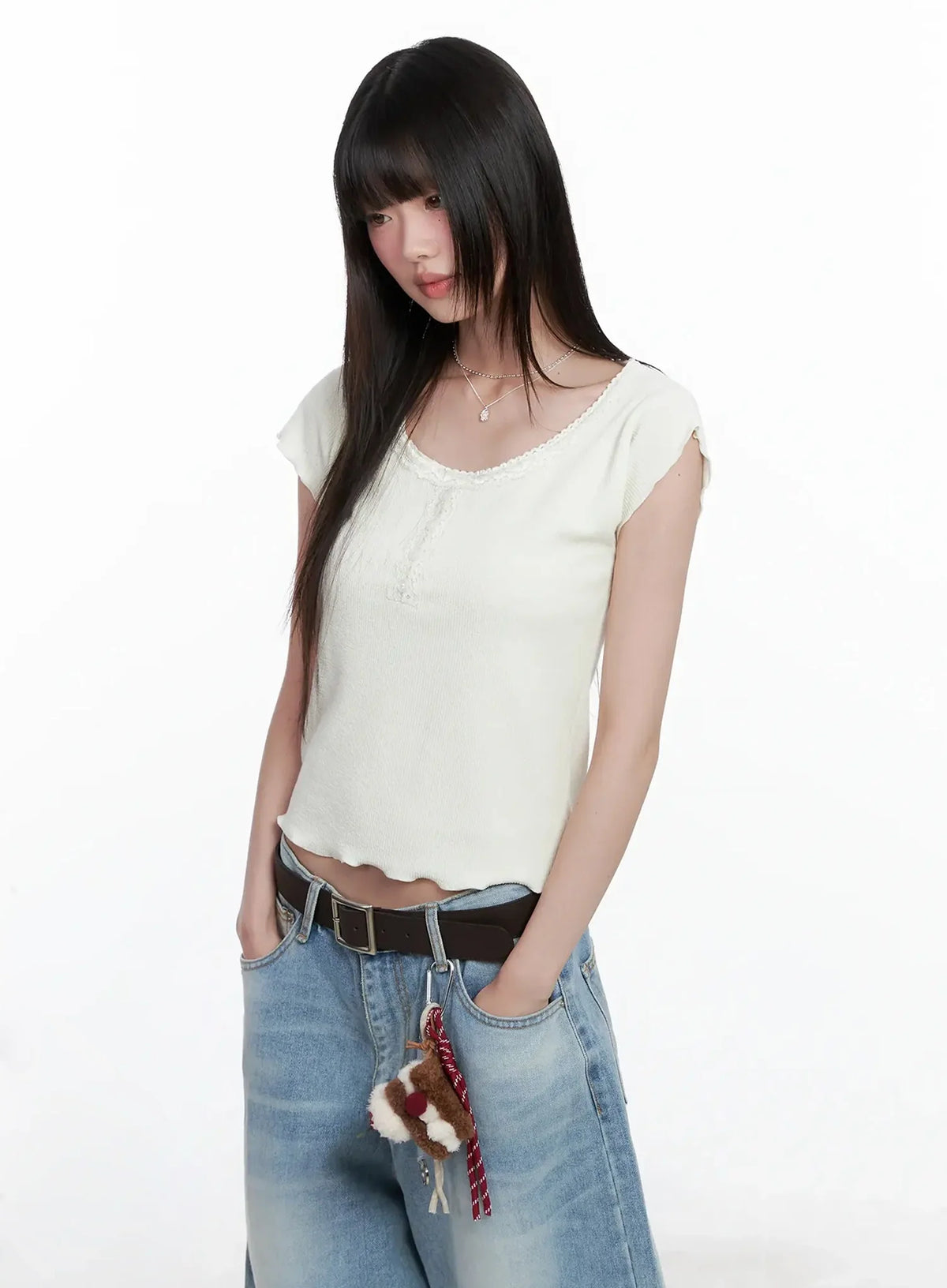 Dain Washed Wide-Leg Jeans IL531