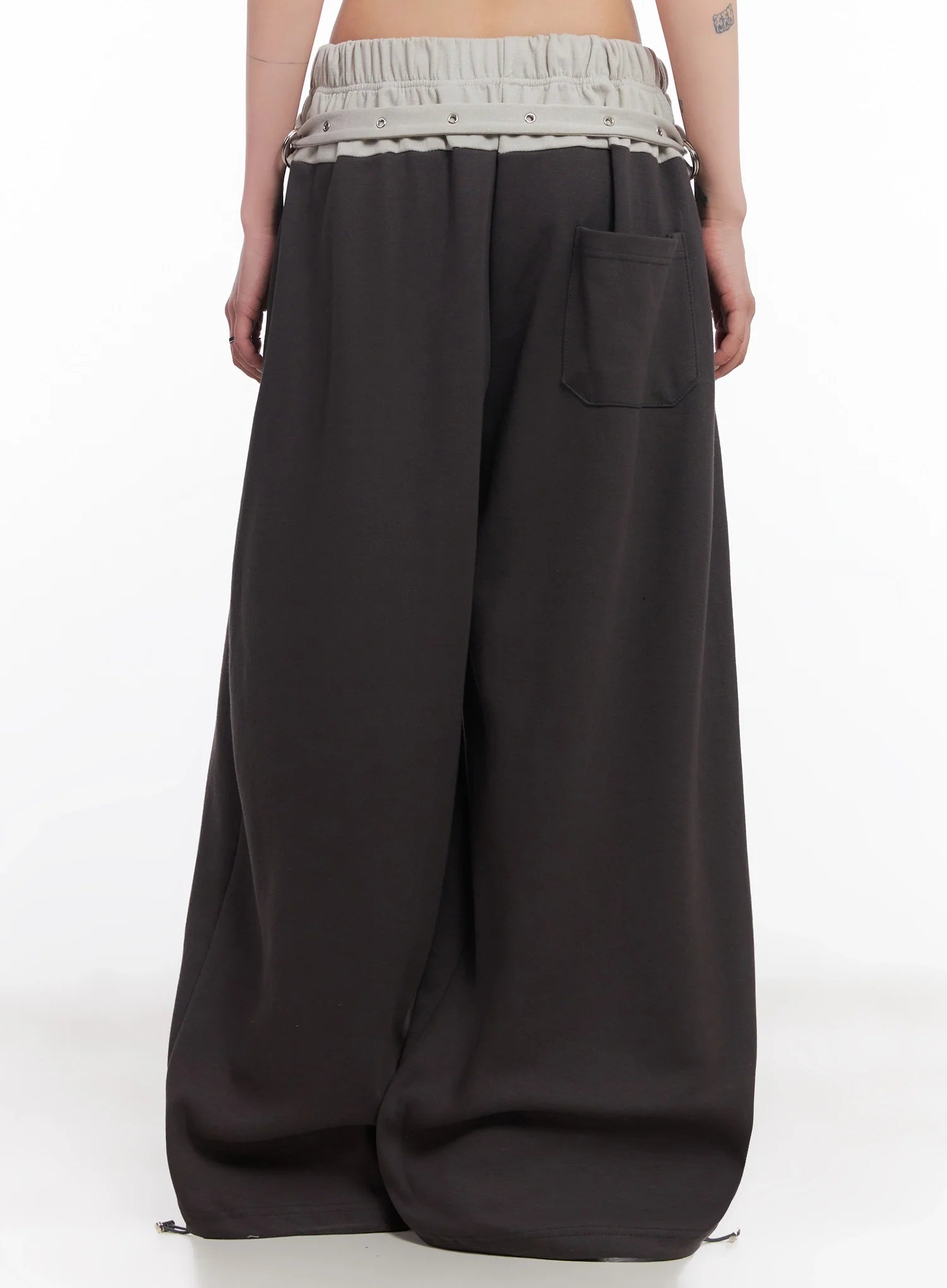 Eyelet Belted Trousers IC503