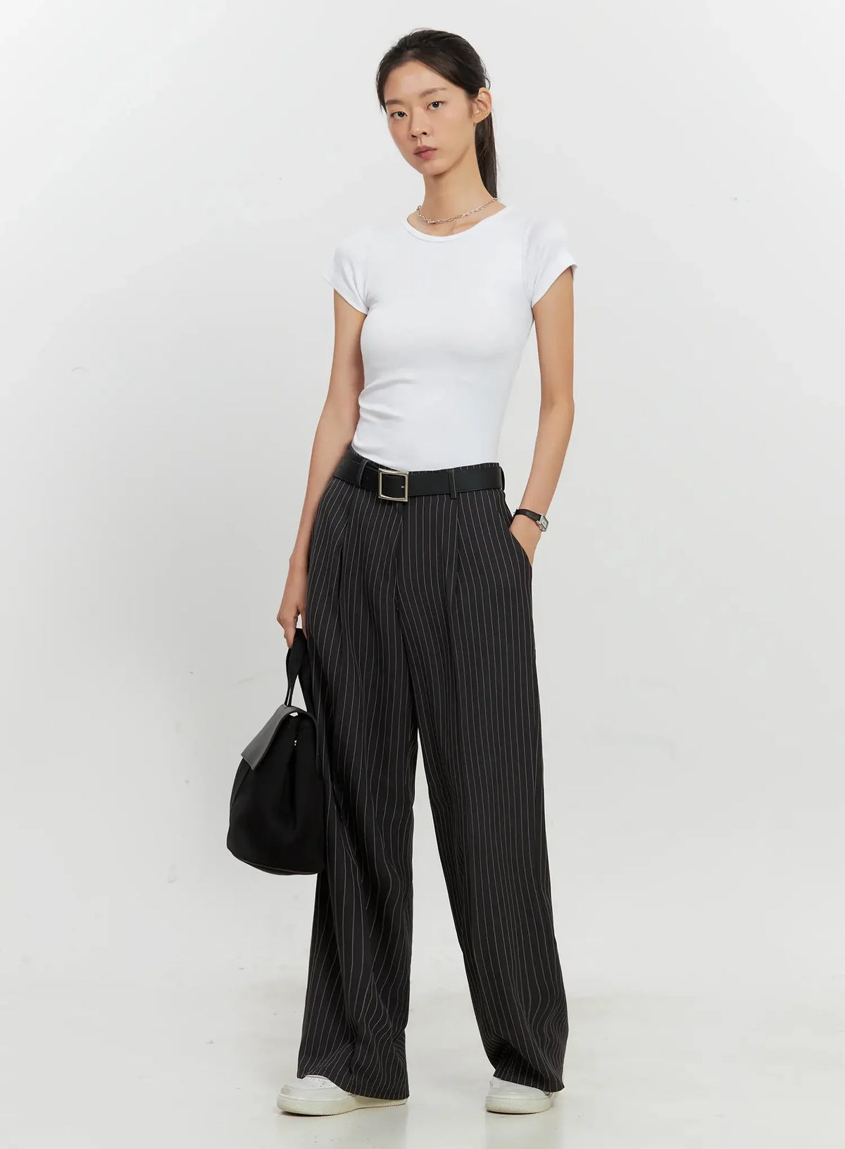 Round Neck Short-Sleeve Top IL528
