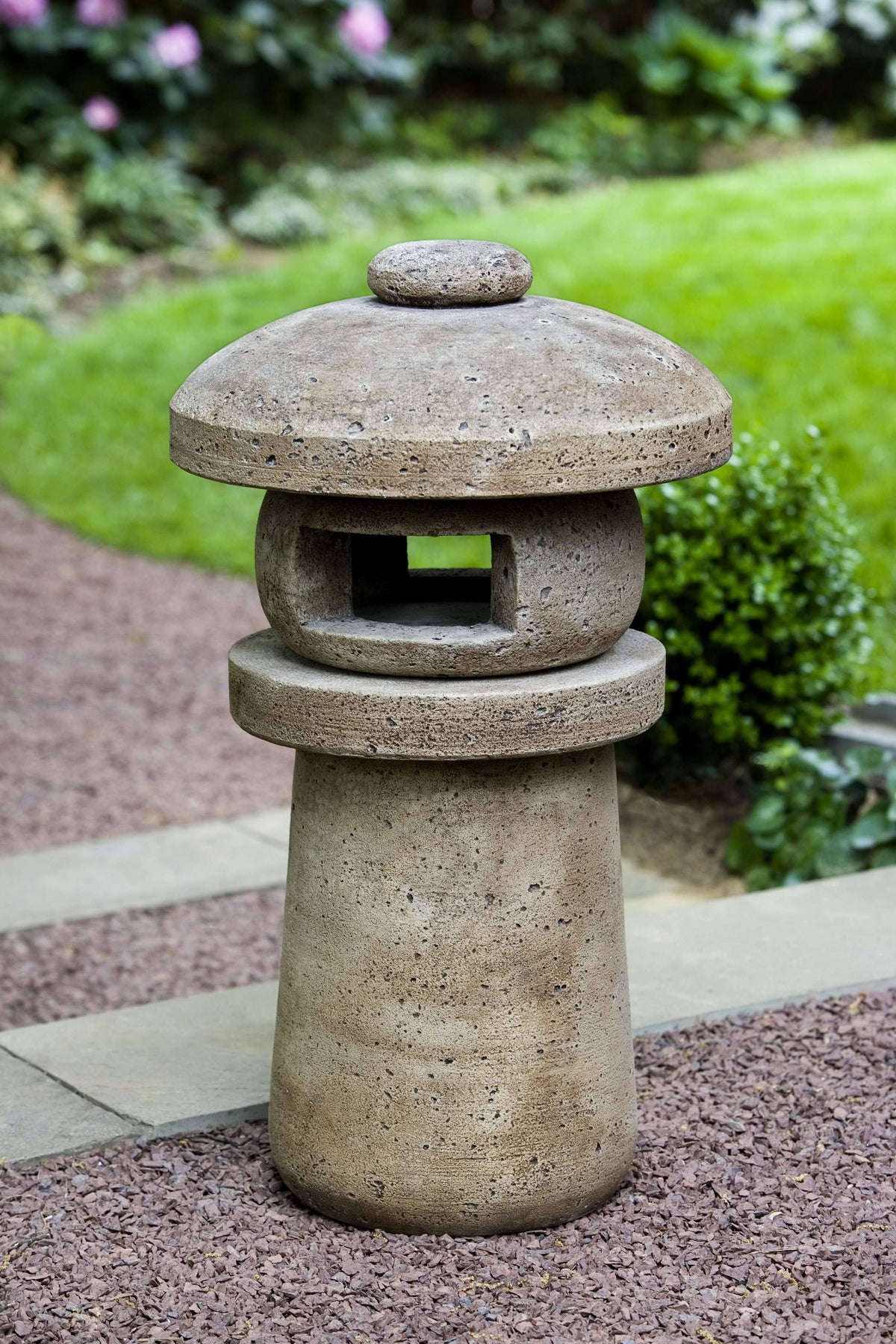 Brown Stone Lantern U57092