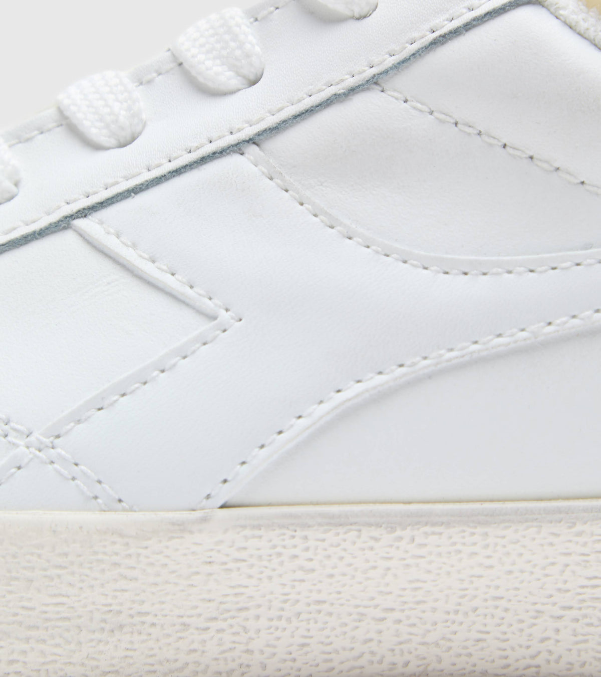 Dirty White Leather Shoes D535982