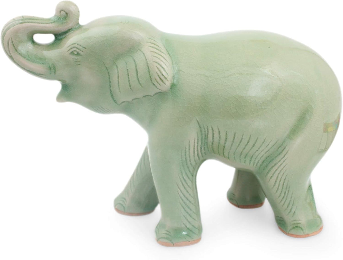 Celadon Ceramic Figurine X6663