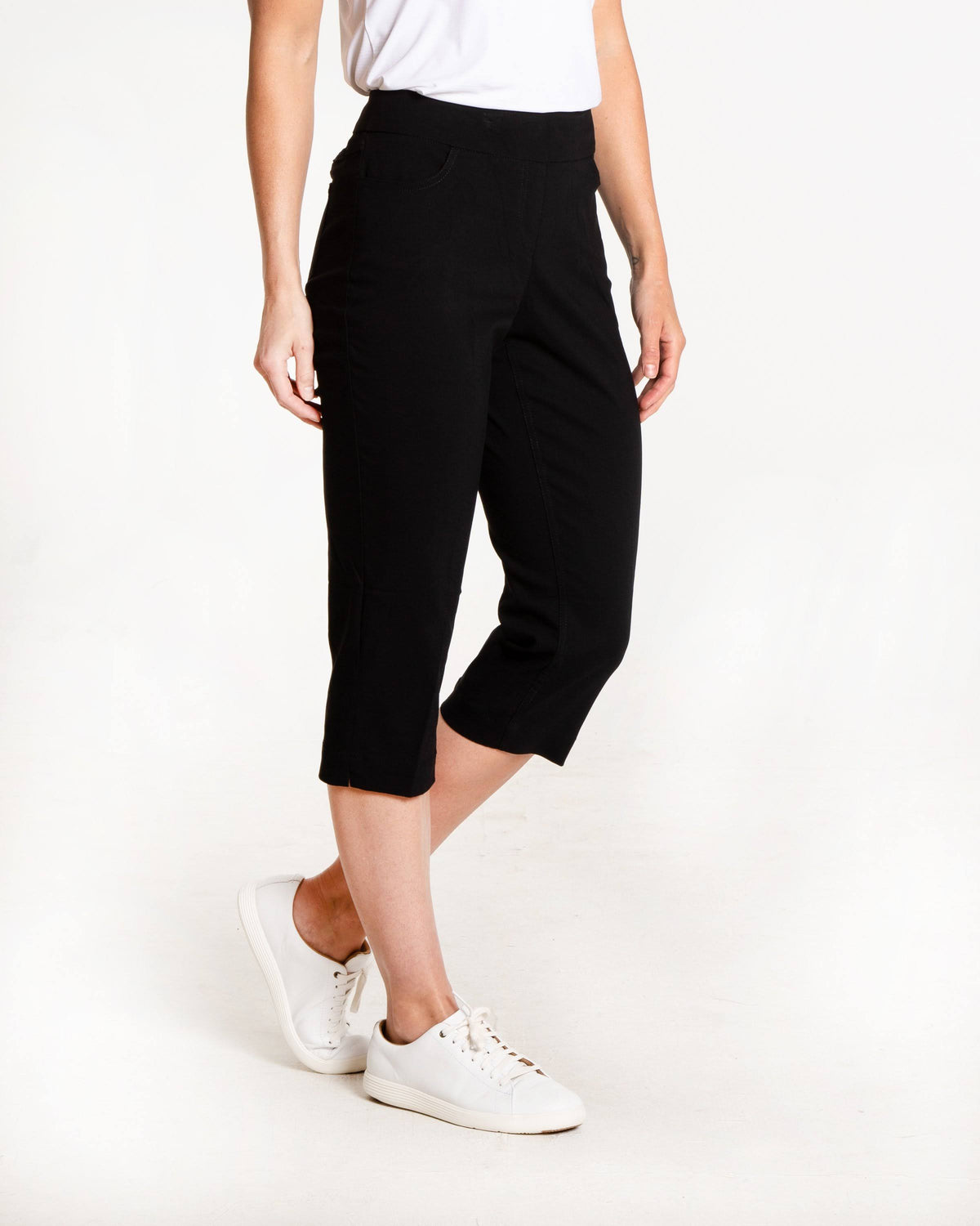 Black Golf Capri M153728