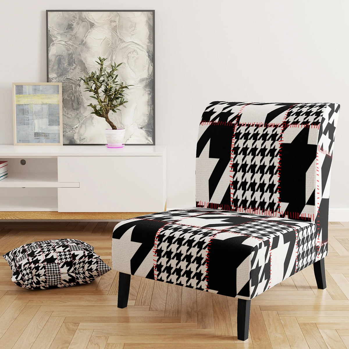 Upholstered Mid-Century Accent Chair Q567