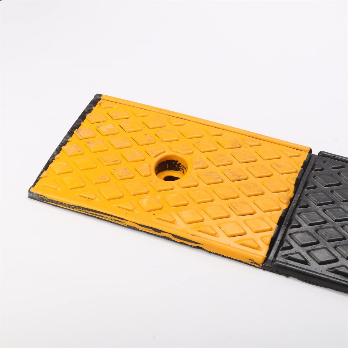 2 Rubber Heavy Duty Driveway Curb Ramp 10 Ton 39.3*5.9*2inch T86402