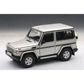 Silver 1/18 Diecast Car Model K9408