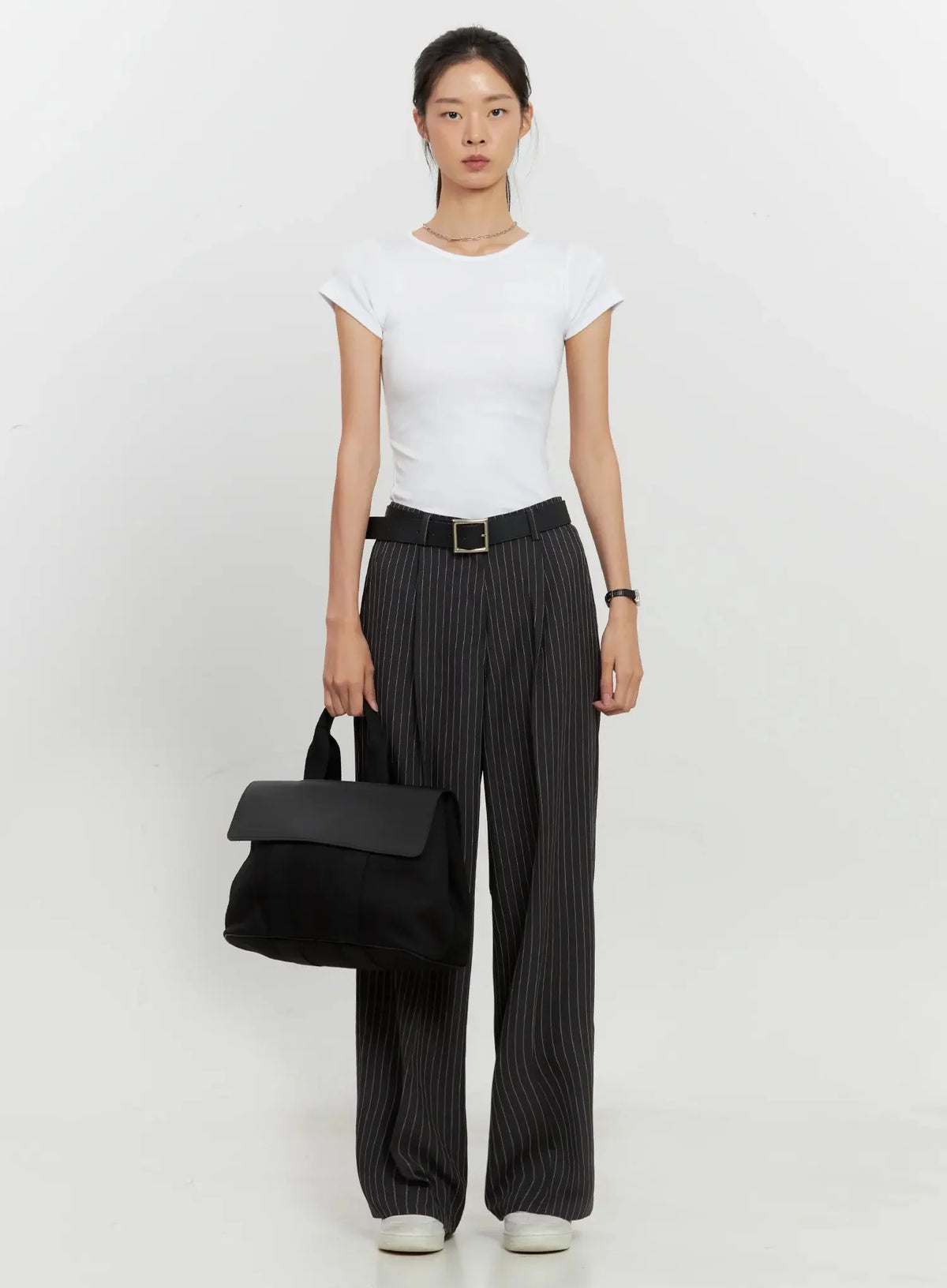Round Neck Short-Sleeve Top IL528