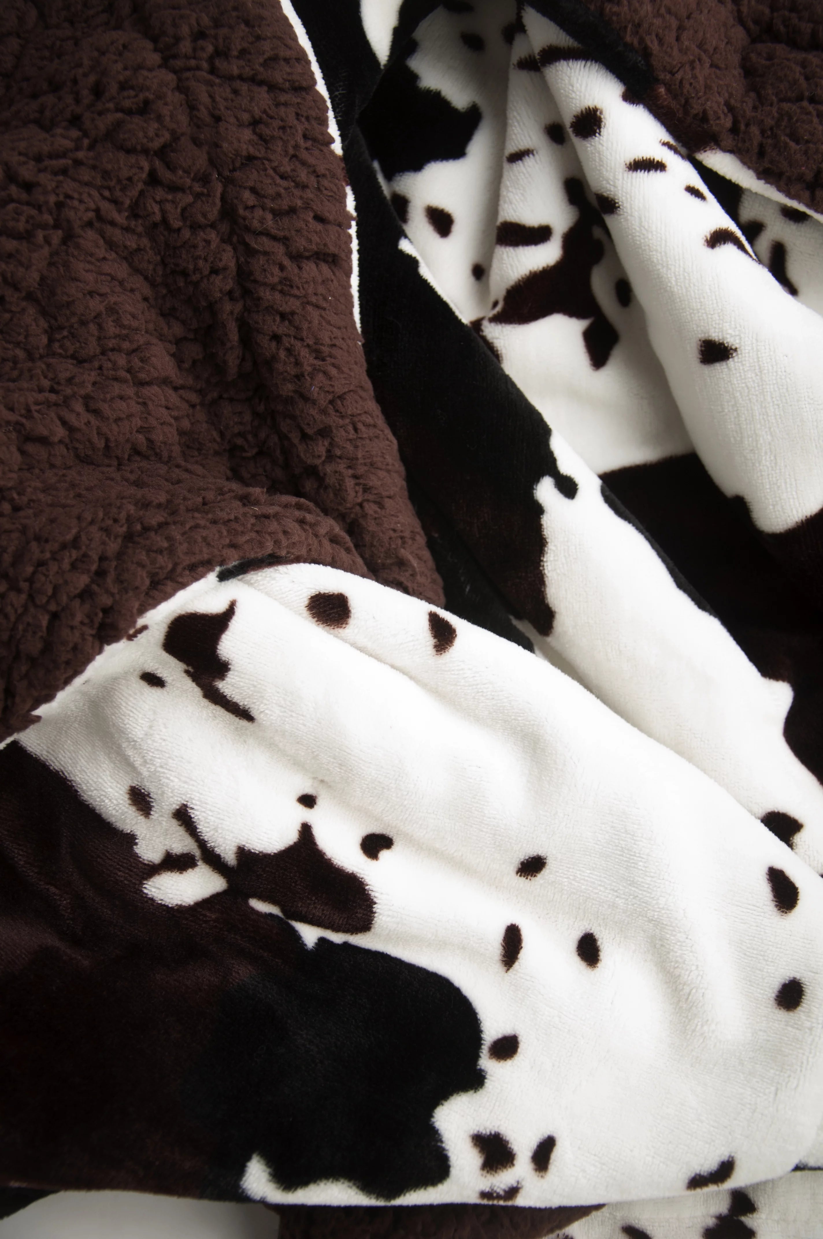 Brown Cowhide Print Sherpa Plush Throw Blanket Q289684