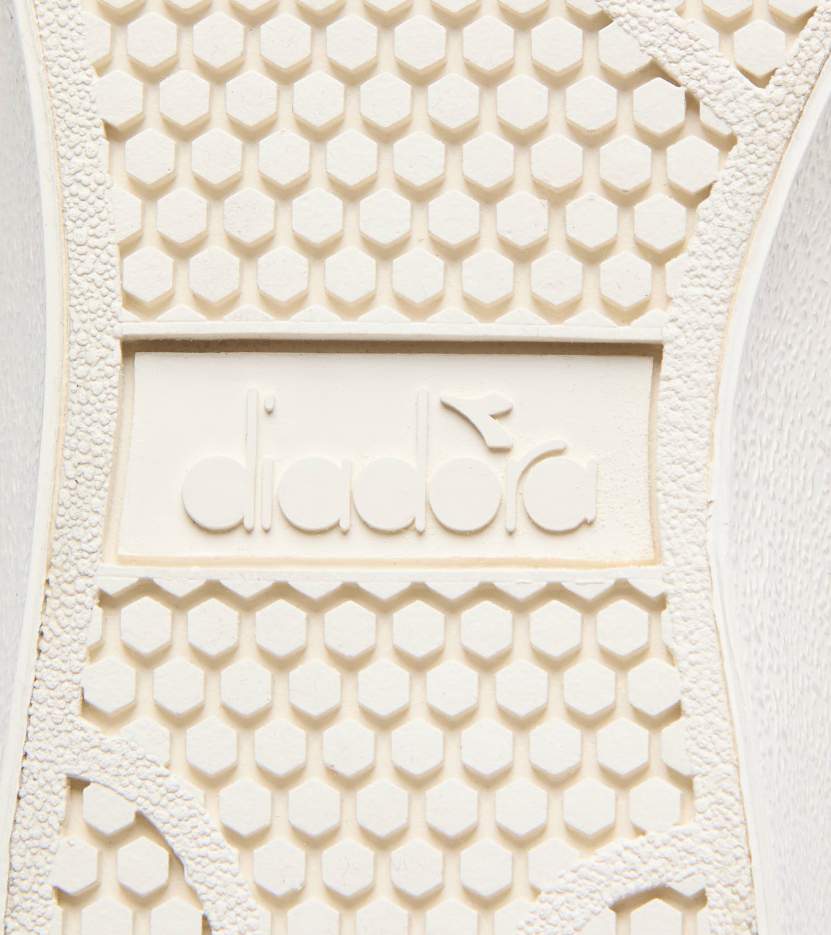 Dirty White Leather Shoes D535982