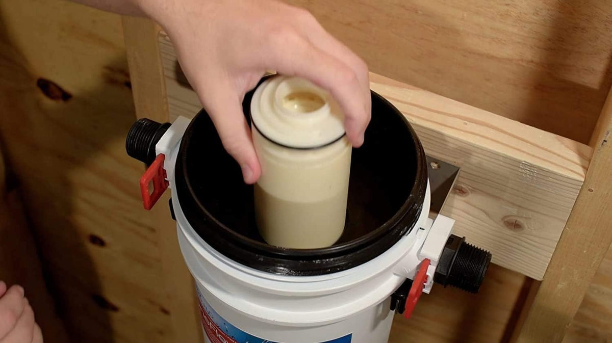 White Whole House Salt Free Water System S39560