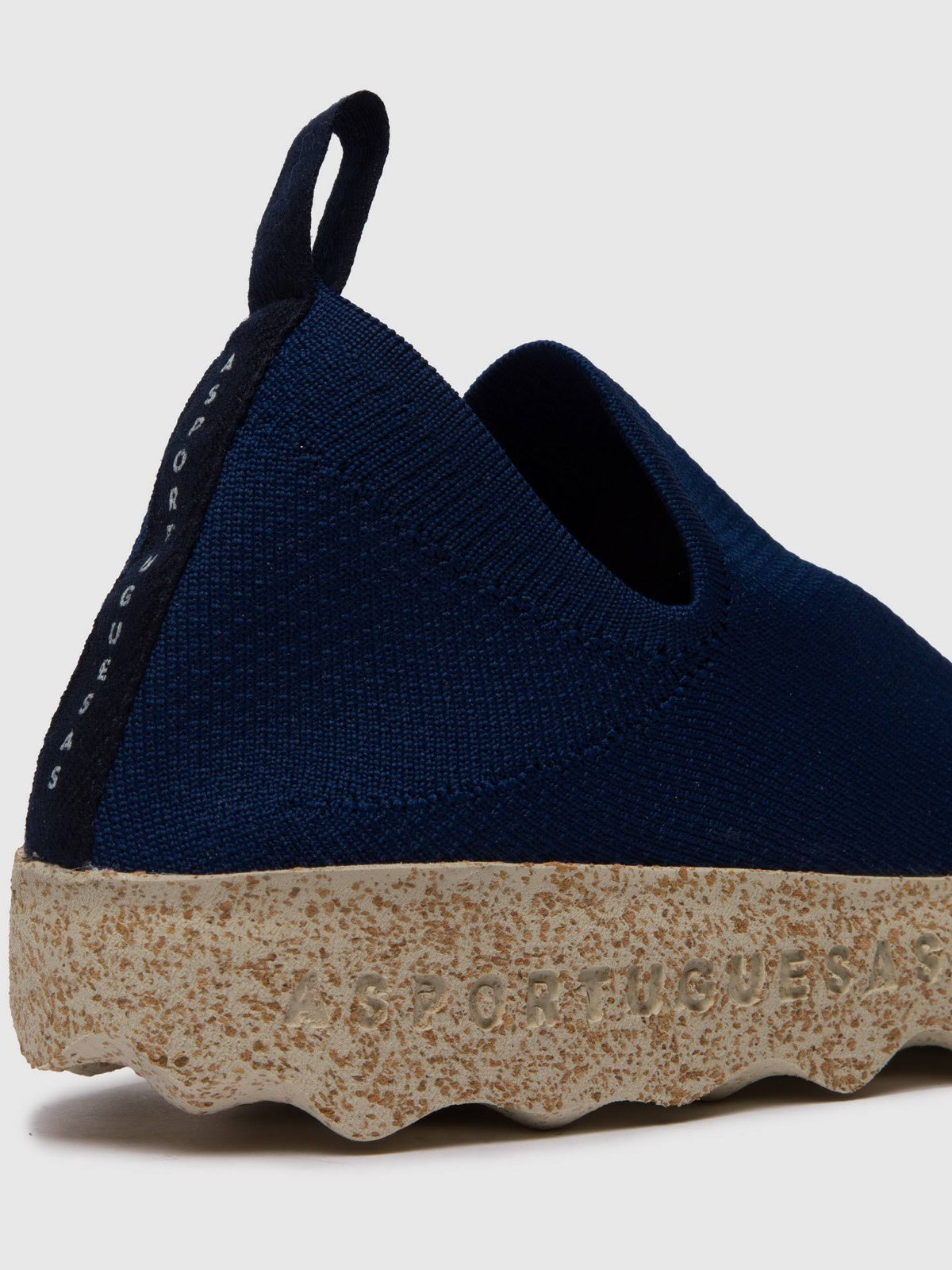 Navy Care J878476