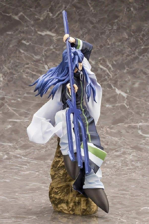 1/8 Scale Figure O110