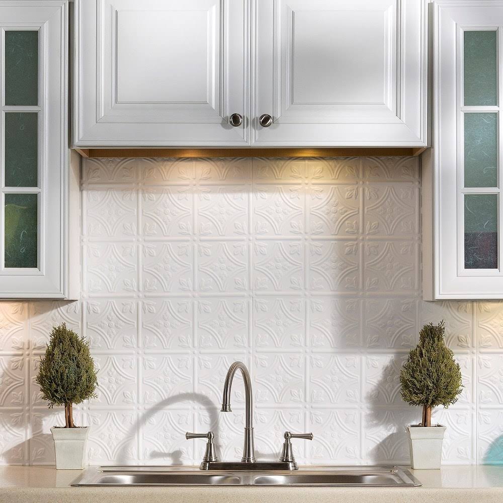 Gloss White Backsplash Kit B5564