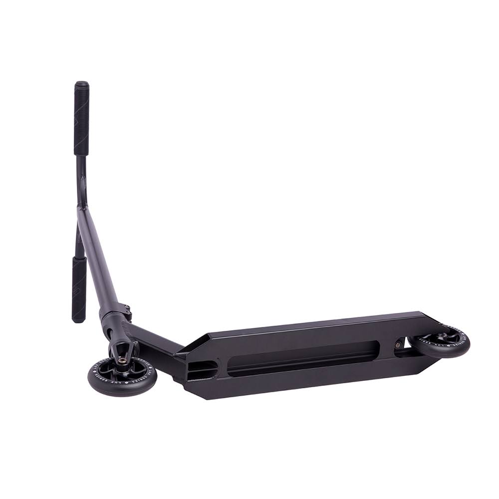 Black Rainbow Scooter V96876
